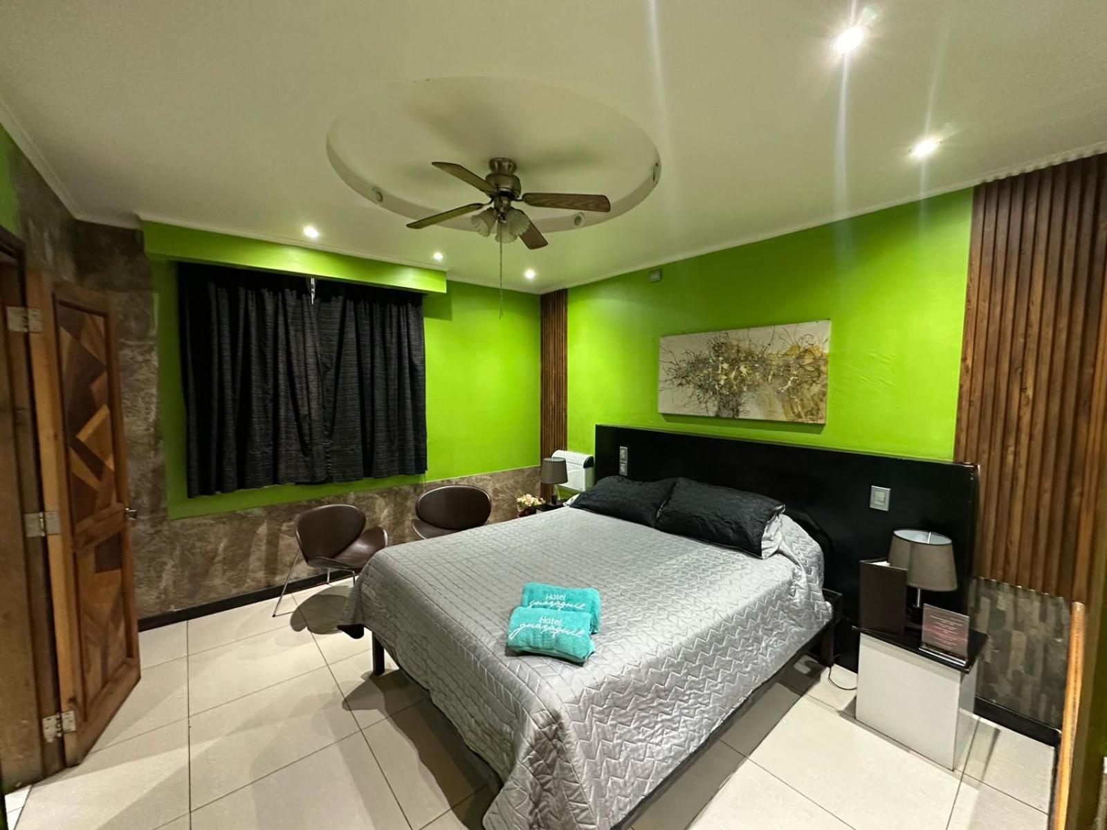 Hotel Guayaquil Santiago Exterior photo